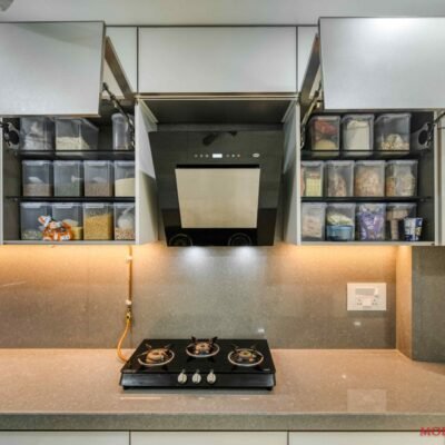 Beside Chimney Aventos Hf Blum Fitting