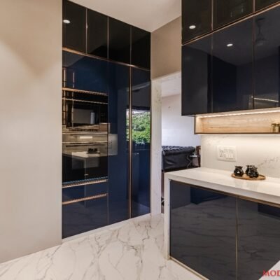 Best Modular kitchen in Nepeansea road, Mumbai - Completed by KK Modular Kitchen best modular kitchen design backpainted glass
