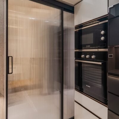 Premium Parallel Modular kitchen in Kandivali - Best Modular Kitchen in Mumbai - KK Modular Kitchen in Lower parel