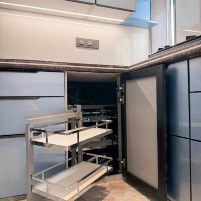 U shaped modular kitchen by kk modular kitchen showcasing indian modular kitchen style and premium modular kitchen mumbai design