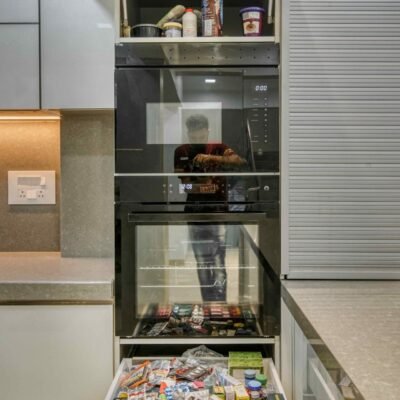 Under Otg & Micro Tandem Drawer For Storage