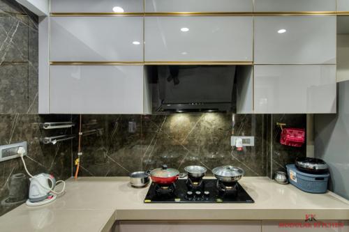 Inbuilt Hob  Cross Line Chimney