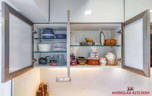 Top Sheleves Storage 3