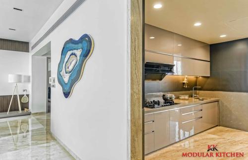 Way To Kitchen From Living Room